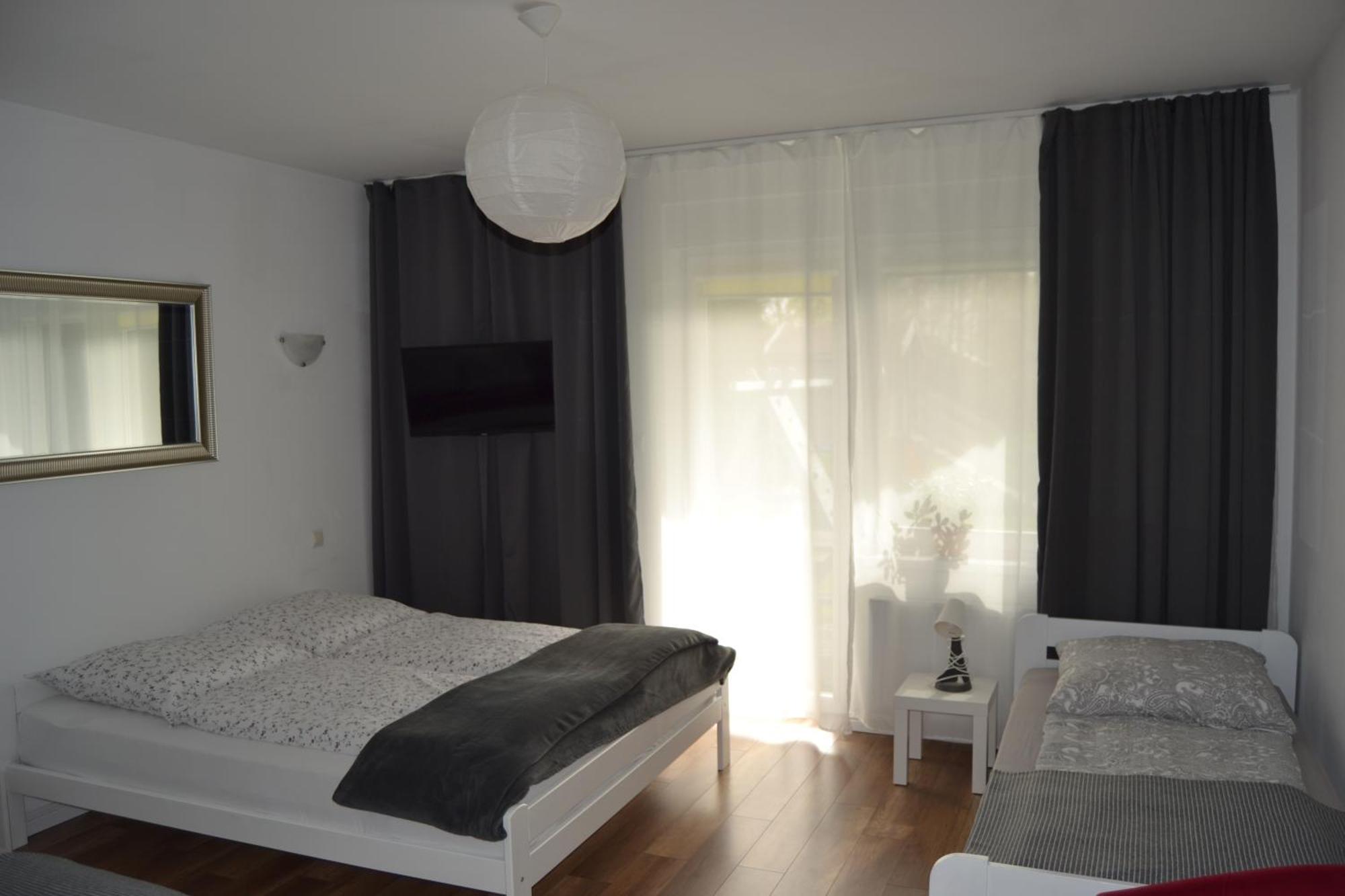 Dom Aurora - Pokoje 2, 3, 4 Osobowe Nad Morzem Dziwnówek Exterior foto
